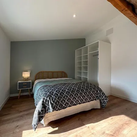 Confortable Avec Piscine Et Jardin A Brantome - Fr-1-616-441 Hétvégi ház *