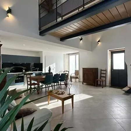 Confortable Avec Piscine Et Jardin A Brantome - Fr-1-616-441 Hétvégi ház